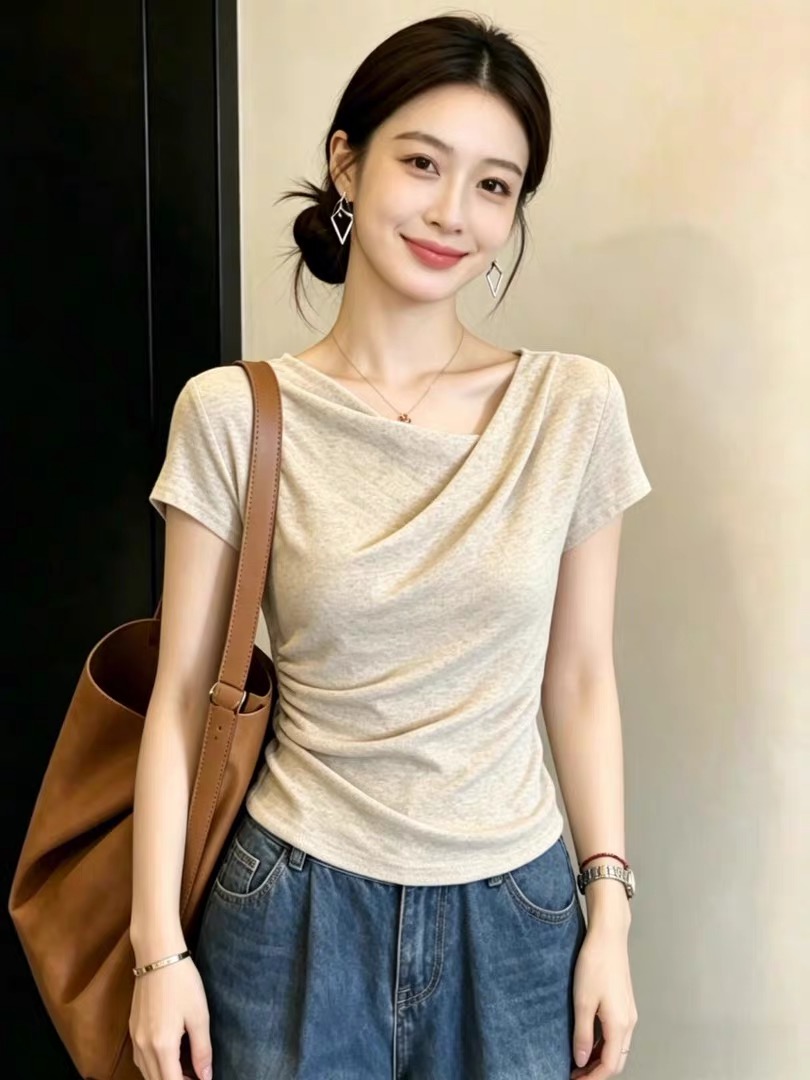 빅 사이즈 디자인 센스 흔들다 칼라 긍정적 인 어깨 반팔 티셔츠 여성 여름 새로운 지방 mm 표지 고기 슬림해 보이는 그레이트 봐. 의류