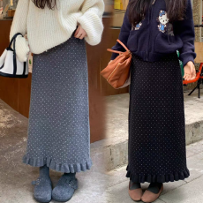 孕妇装秋冬新款无托腹针织波点木耳边半身裙休闲显瘦中长裙