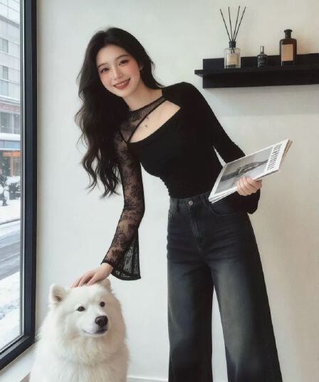 2026 봄 고급 센스 슈퍼 잘 생긴 부드러운 찹쌀 느긋한 바람 연령 감소 고유 한 느슨함 센스 검정색 레이스 니트 스웨터 여성