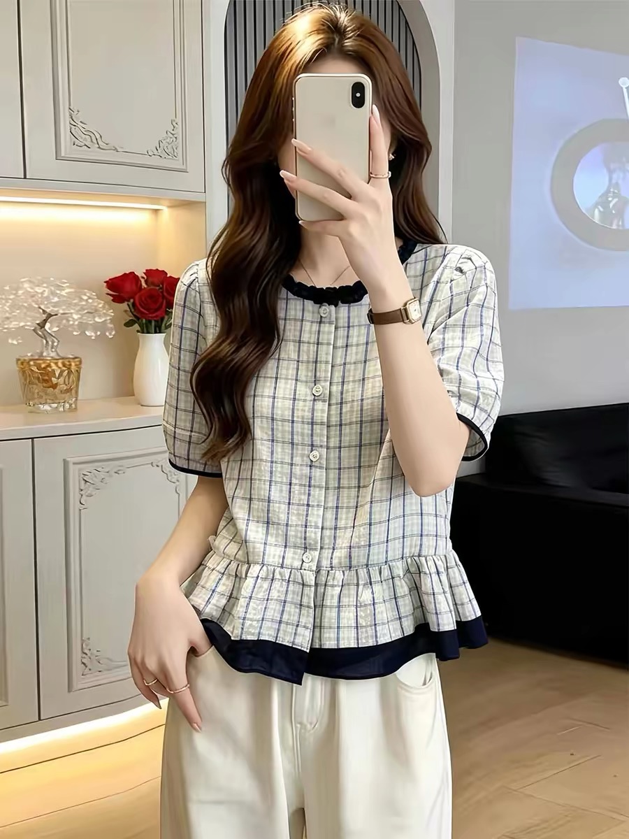 체크무늬 반팔 여성 셔츠 2026 여름 새로운 한 부서 프릴 라운드 넥 품격 프릴 작은 키 맨위