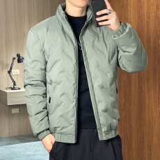 批发冬季新款<b class='q'>男士</b>羽绒服潮流立领白鸭绒轻薄<b class='q'>外套</b>时尚休闲加厚保暖<b class='q'>夹克</b>