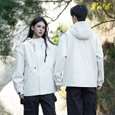 批发春秋新款冲锋衣外套情侣冲锋衣户外防水防风冲风衣男女夹克