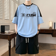 批发夏季男士薄款透气休闲运动套装青少年学生圆领字母T恤短款两件套