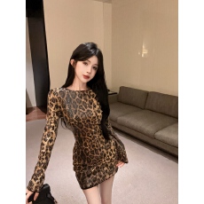 批发实拍实价  <b class='q'>欧美</b>时尚简约蛇亮片包臀显瘦<b class='q'>连衣裙</b>