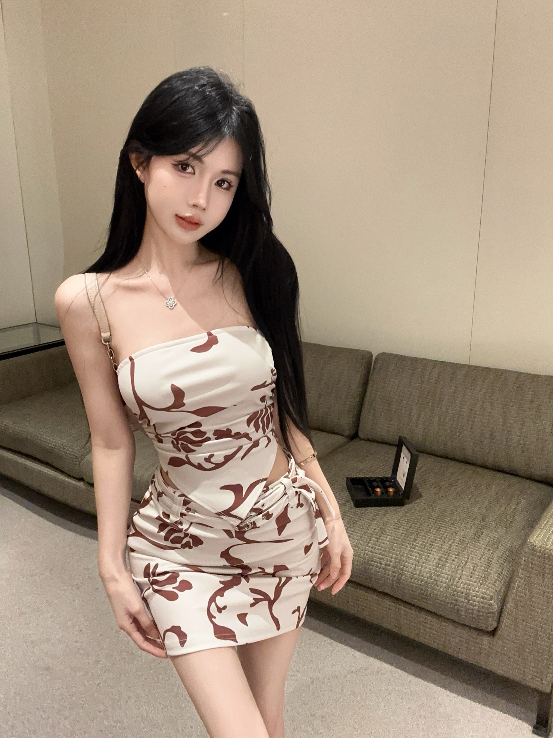 실사 정가 튜브탑 백리스 맨위 하이웨이스트 미니 스커트 프린트 패션 세트 로드 중