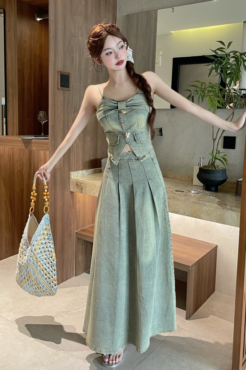 실사 정가 Chic 금속 버클 튜브탑 슬립 맨위 슬림해 보이는 큰 진자 반신 스커트 데님 투피스 세트