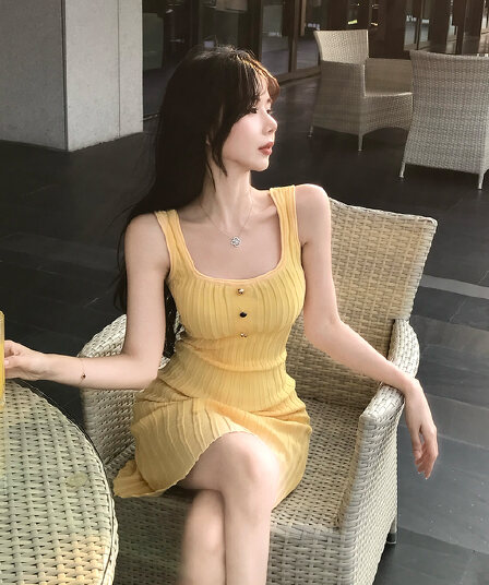 실사 정가 작은 키 품격 허리 수축 슬림해 보이는 플리츠 슬립 니트 드레스