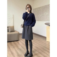 批发巨好看的一整套秋装韩系小香风藏蓝色毛衣灰色半身裙两件套装女