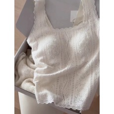 批发法式白色蕾丝吊带背心女带胸垫复古方领无袖打底衫配小西装内搭