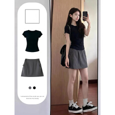 批发夏季穿搭运动套装<b class='q'>女</b>2026超火减龄小众不撞款工装短<b class='q'>裙裤</b>夏天一整套