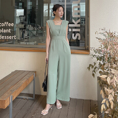 批发2026韩系通勤无袖阔腿<b class='q'>连体</b>裤女夏设计感方领收腰垂感休闲<b class='q'>连体</b><b class='q'>裤</b>