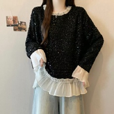 批发实拍～新款时尚拼接花边小香风长袖<b class='q'>T</b><b class='q'>恤</b>洋气重工钉珠圆领打底衫