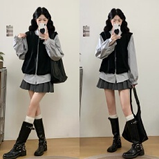 批发实拍～2025秋季新款时尚百搭圆领宽松显瘦女拼接假两件拉链外套