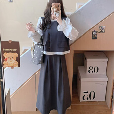 批发实拍 <b class='q'>大码</b><b class='q'>女装</b>秋季新款韩版复古气质套装设计感撞色上衣+半裙