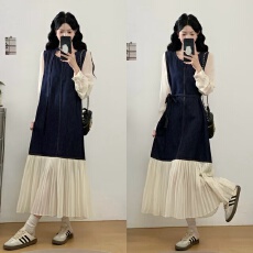 批发实拍～荷叶边雪纺拼接牛仔圆领连衣裙<b class='q'>秋</b>季宽松显瘦减龄直筒裙