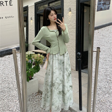 批发实拍 新中式薄款长袖防晒开衫+吊带+碎花<b class='q'>半身</b>裙女时尚三件套