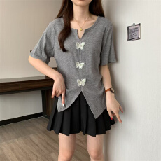 批发实拍~<b class='q'>胖</b><b class='q'>MM</b><b class='q'>大码</b>正肩设计感蝴蝶上衣显瘦短袖T恤