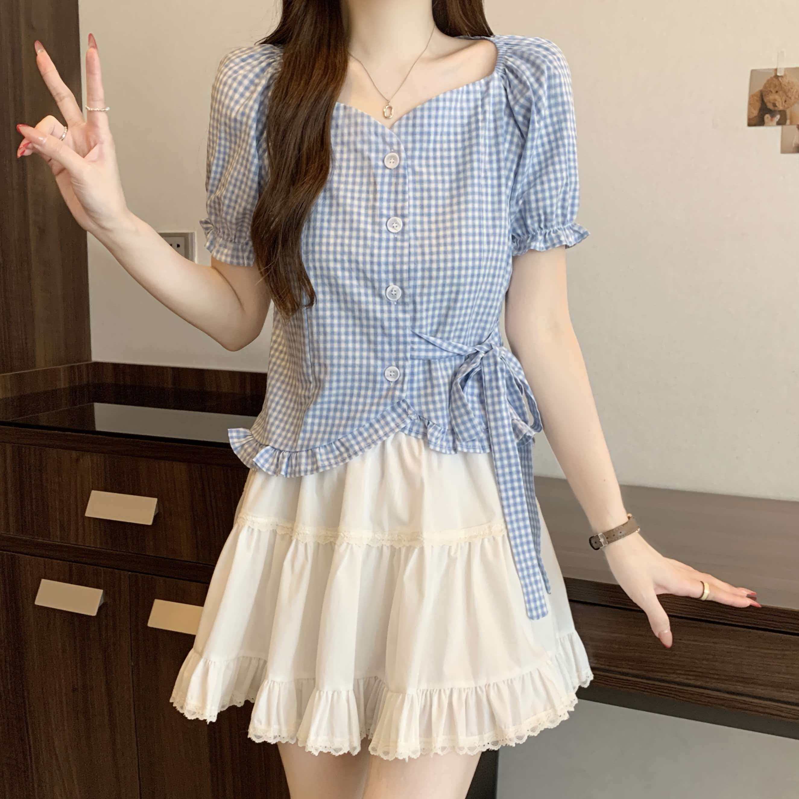 RY2187# 实拍~大码女装2026新款韩系小清新V领减龄绑带修身显瘦格子上衣夏