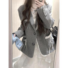 批发灰色<b class='q'>西装</b>外套少女<b class='q'>蕾丝</b>花边毛呢西服