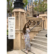 批发Xxiiuu 海洋之星 春夏新款2026气质吊带碎花<b class='q'>连衣裙</b>女a字长裙子