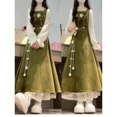 批发9037#实拍中~晴川牧野 冬季新款复古绿色法式加厚毛呢假两件A字裙