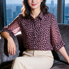 批发春夏新款翻领<b class='q'>衬衫</b><b class='q'>真丝</b>桑蚕丝雪纺七分袖防晒衫气质通勤显瘦遮肚子