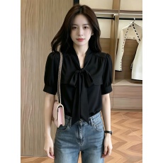 批发黑色蝴蝶结短袖<b class='q'>衬衫</b>女夏季小个子设计感<b class='q'>衬衣</b><b class='q'>职业</b>通勤正肩雪纺上衣