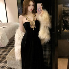 批发实拍千金打底黑色镶钻挂脖吊带连衣裙时尚高级性感仙女晚礼服裙子