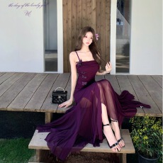 批发实拍法式绝美紫色吊带连衣<b class='q'>裙</b>女高级感气质<b class='q'>修身</b>辣妹包臀鱼尾打底<b class='q'>裙</b>