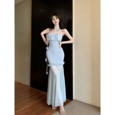 批发实拍轻熟优雅荷叶边吊带<b class='q'>连衣裙</b>女夏季显瘦纯欲超好看收腰包臀长裙