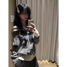 批发早<b class='q'>秋</b>季长袖t恤女2025新款设计感韩系慵懒条纹一字肩毛衣针织上衣