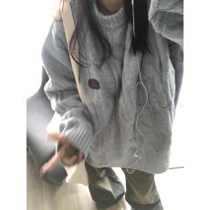 批发蓝色毛衣<b class='q'>女</b>秋冬新款宽松外穿慵懒软糯温柔休闲松弛感针织加厚上衣