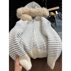 批发韩系甜酷白蓝条纹毛领连帽毛衣外套女冬季加厚慵懒风针织<b class='q'>开衫</b>上衣