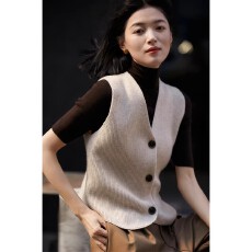 批发气质春装巨好看针织马甲女2026春季新款叠穿百搭背心女士春秋上衣