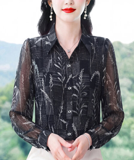 셔츠 여성 긴팔 프린트 맨위 2026 가을 새로운 엄마 폴로 칼라 품격 만나는 작은 셔츠