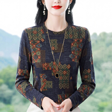批发2026 实拍长袖印花T恤女春秋冬新款妈妈<b class='q'>修身</b>打底上衣洋气内搭小衫