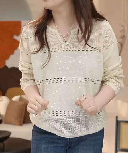 고급 센스 무거운 작업 스팽글 홀로우 아웃 긴팔 니트 스웨터 여성 가을 새로운 V넥 단색 루즈핏 슬림해 보이는 맨위