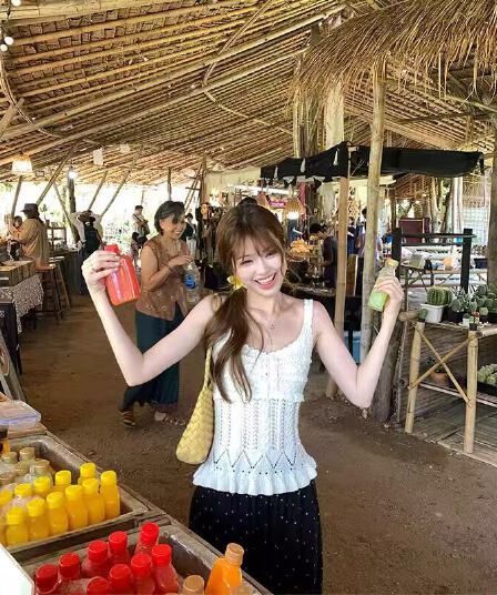 im ~까지 초여름 사소한 무거운 작업 홀로우 아웃 자수 프릴 민소매 조끼 휴일 센스 니트 슬립 맨위