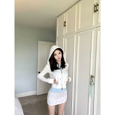 批发JMSHOP 漫感白女 华夫格碎花卫衣套装秋季<b class='q'>印花</b>连帽外套包臀半身裙