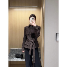 批发巨好看的早秋季小香风外套女2025新款今年流行爆款初秋独特超好看