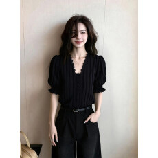 批发法式蕾丝V领泡泡袖黑色上衣<b class='q'>女</b>2026年新款春装设计感气质复古衬衫