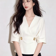 批发法式小资别致上衣女<b class='q'>夏</b>季气质轻奢高端通勤百搭收腰蝙蝠袖白色衬衫