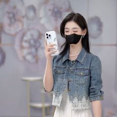 批发时尚女士2026<b class='q'>秋</b>季新款洋气蕾丝边牛仔短外套