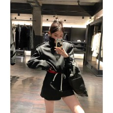 批发黑色立领阔肩外套女春季新款个性纯色复古短款休闲百搭夹克上衣潮