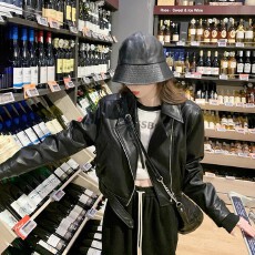 批发咖色pu皮衣外套女短2025秋季宽松小个子复古港风长袖机车夹克上衣