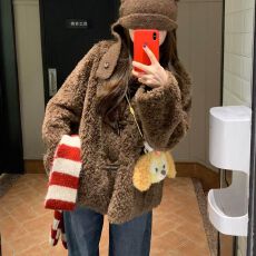 批发高级复古羊羔毛外套女秋冬新款洋气慵懒皮毛一体羊羔绒休闲厚大衣