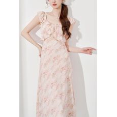 批发显瘦碎花设计感连衣裙2026新款秋法式气质高级中长款方领粉色裙子