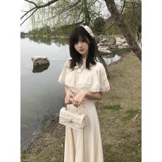 批发夏日绝美温柔韩系气质简单大方长裙高级感显瘦白色斗篷<b class='q'>连衣裙</b>子女