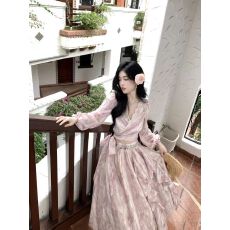 批发时尚套装2026新款仙气蕾丝晕染花边V领两穿上衣+荷叶边半裙套装