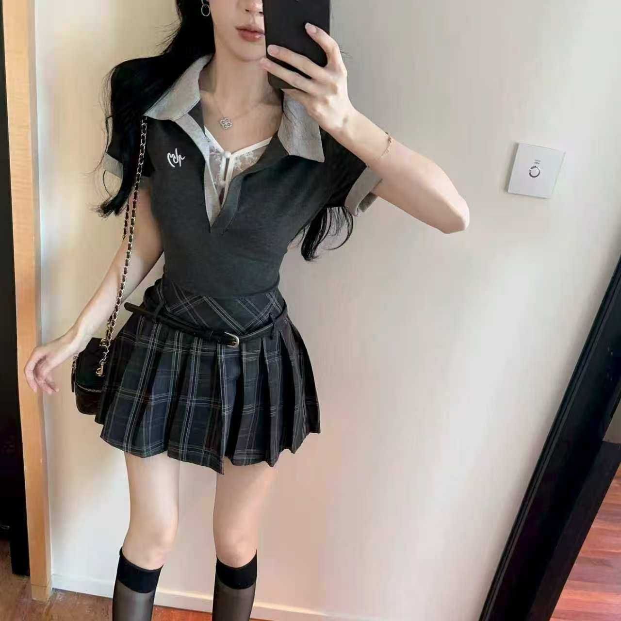 자이언트 잘 생긴 ~ 중 여름 세트 작은 키 아메리칸 핫걸 레이스 조각 V넥 티셔츠 맨위 플리츠 스커트 투피스 세트